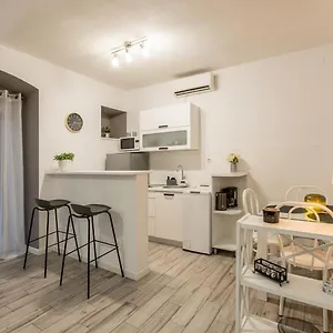  Apartment And Lina Croatia