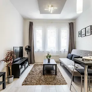  Apartment Fleur Creme Hungary